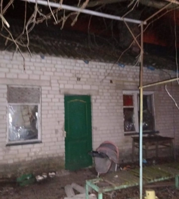 На Дніпропетровщині армія РФ понівечила будинки та підприємство