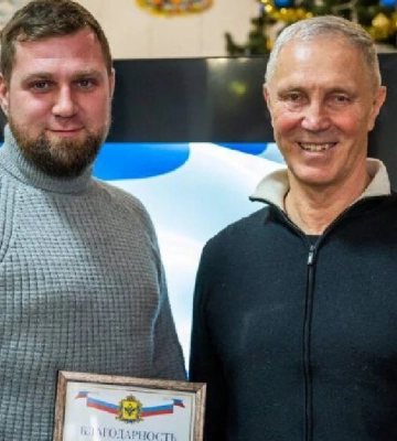 &quot;Воєнкору&quot;, який брав участь в організації та проведенні проросійських акцій на Херсонщині, повідомили про підозру