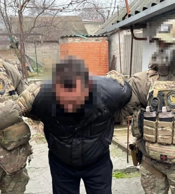 &quot;Втемну&quot; використовував свою співмешканку для коригування російських ударів по Дніпру: затримано агента фсб
