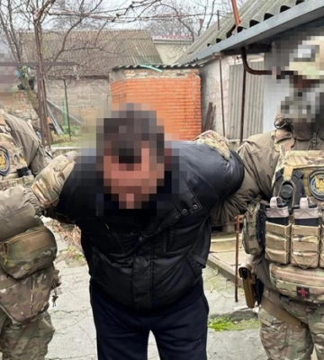 СБУ затримала агента ФСБ, який «втемну» використовував співмешканку для корегування російських ударів по Дніпру