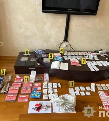 Вилучено наркотиків на майже мільйон гривень: волинські поліцейські ліквідували канал збуту метадону в Україні