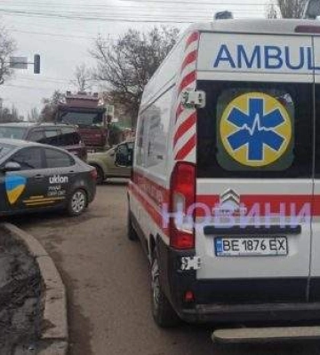 У центрі Миколаєва аварія: величезні затори