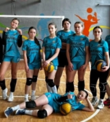 Свалявські волейболістки переможниці туру чемпіонату Закарпаття