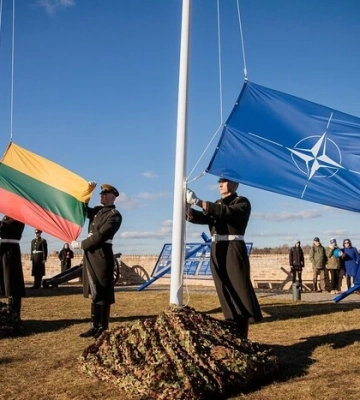 Після закликів Трампа дві країни НАТО витрачатимуть 5% ВВП на оборону