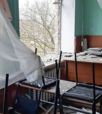 Росіяни з безпілотника атакували освітній заклад у Дніпровському районі Херсона