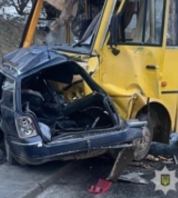 На Львівщині у моторошній ДТП загинули двоє парамедиків із Закарпаття