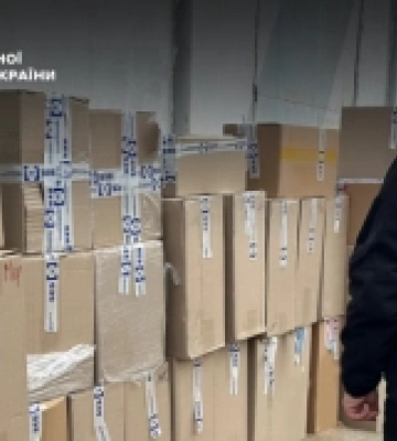 На Одещині судитимуть чоловіка за незаконний продаж сигарет без акцизних марок
