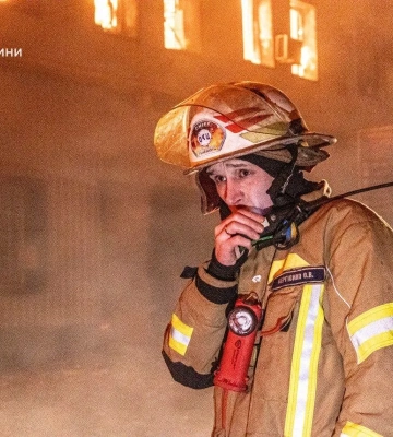 Дроновий удар по Харкову: серед постраждалих є дитина, фото наслідків