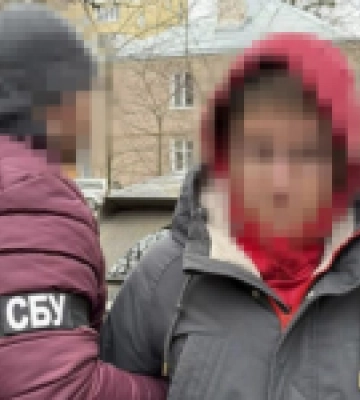 СБУ затримала агента фсб, який під виглядом поїздок на дачу шпигував за оборонними позиціями ЗСУ на Харківщині