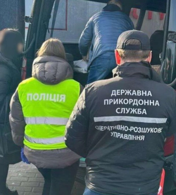 Поліція Дніпропетровщини перекрила канал вивезення жінок за кордон