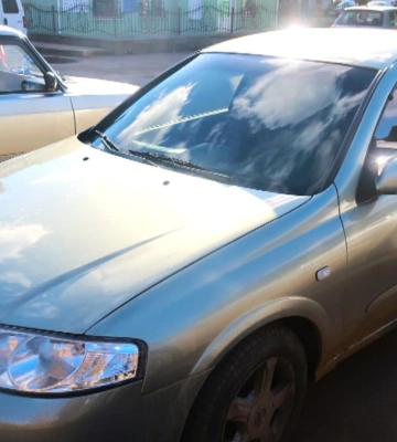 В Рожнятові водій Nissan збив велосипедиста. ФОТО