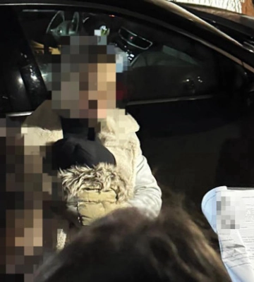 На Запоріжжі СБУ та ДБР затримала подружжя, яке допомагало чоловікам втекти з військової служби