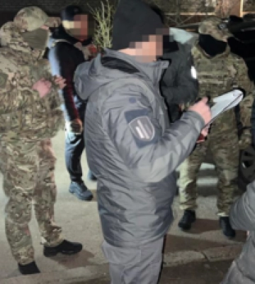 "Бизнес на дезертирах": в Запорожье ГБР разоблачило незаконные действия супругов