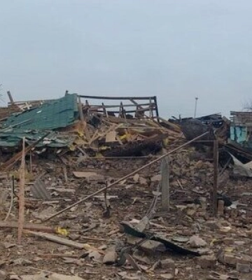 Війська РФ атакували два райони Дніпропетровщини: троє поранених, пошкоджено будинки та авто. ФОТОрепортаж