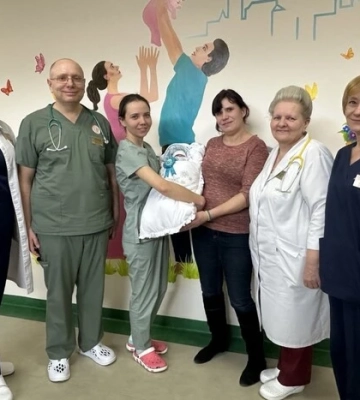 У Волинському обласному перинатальному центрі виходили немовля з вагою 900 грамів