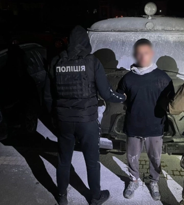 За матеріалами СБУ судитимуть поплічника рф, який підпалив авто ЗСУ та Червоного Хреста на Закарпатті