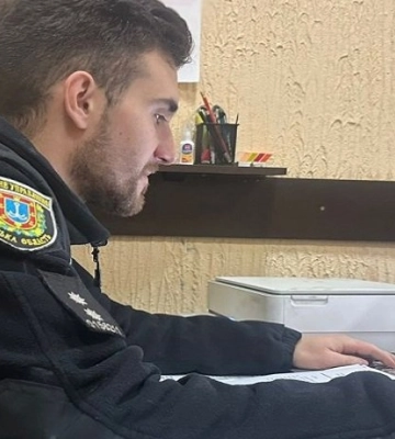 Зникала з грошима: в Одесі аферистка продавала фейкові талони на пальне