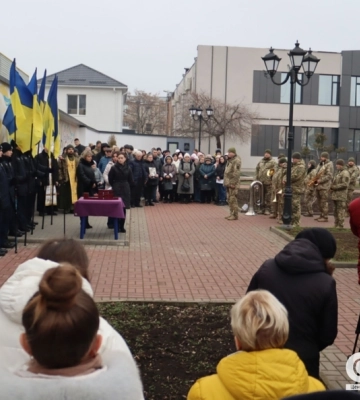 У Кропивницькому вшанували пам’ять Героїв Крут (фоторепортаж)