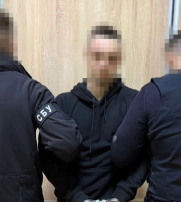 Збиралися підірвати поліцейських, які мали прибути за викликом — у Житомирі затримали російських агентів