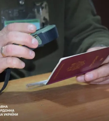За 6 тис. євро купив документи на трьох дітей: затримано чоловіка, який намагався перетнути кордон як багатодітний батько, - ДПСУ. ФОТОрепортаж