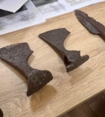 До Національного військово-історичного музею передали стародавню зброю, яку вилучили київські митники