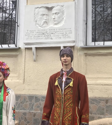 Сьогодні в Україні вшановують пам’ять Героїв Крут