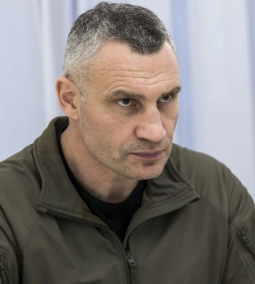 Переворот у Києві. Кличко екстрено звернувся до президента