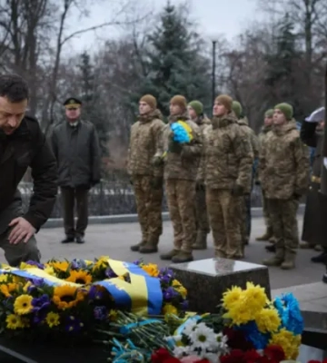 Зеленський вшанував пам’ять Героїв Крут