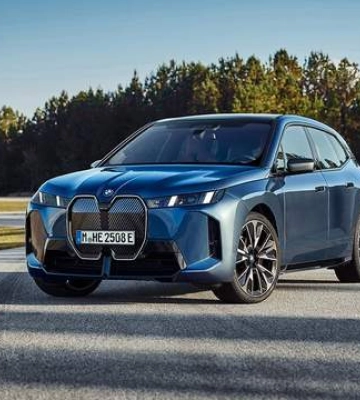 Оновлений BMW iX проїде на одному заряді 700 кілометрів