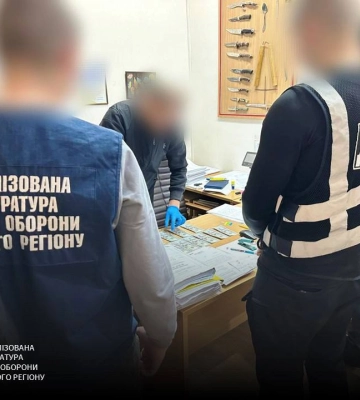 Адвоката з Хмельниччини затримали за спробу підкупити прокурора