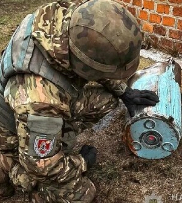 На Сумщині вибухотехніки поліції підірвали російський безпілотник