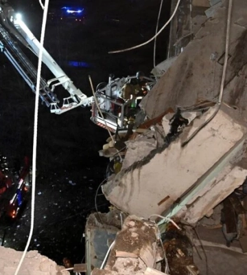Атака на багатоповерхівку в Сумах: десяток постраждалих, фото наслідків