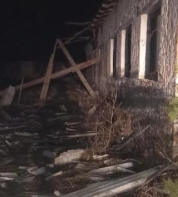 На Полтавщині внаслідок падіння БпЛА зруйнована конюшня