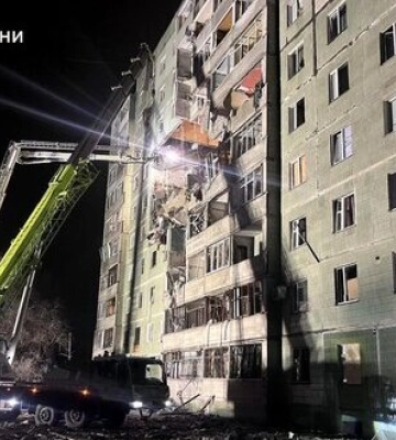 Зеленський про удар РФ по Сумах: Світ не має робити паузу у тиску на Росію. ВIДЕО