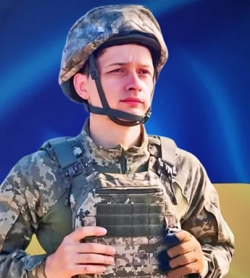 На Буковині прощаються з військовим Мельничуком