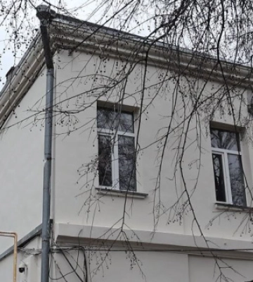 В Одесі відновили ще один будинок, пошкоджений унаслідок обстрілів