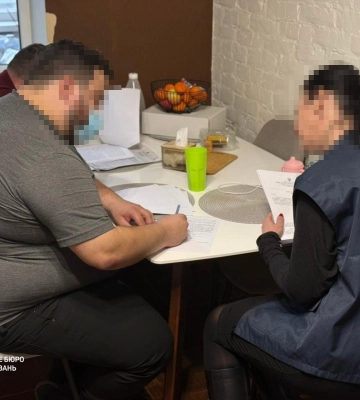 Адвокат з Київщини “зливав” інформацію з ЄРСР своїм клієнтам