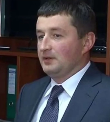 У Луцьку “бусифікували” ексзаступника Буковинської митниці, але він утік із ТЦК