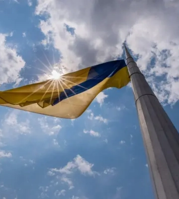 Нацгвардійці почепили український прапор в тилу окупантів на Донеччині