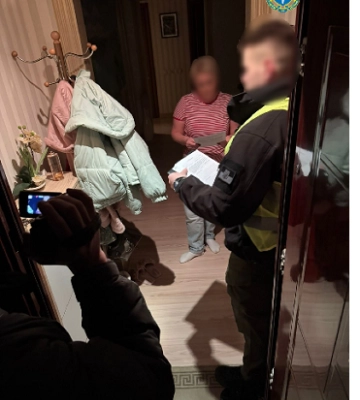 У лікарки Сумської МСЕК, затриманої за хабарництво, знайдено квартиру за кордоном