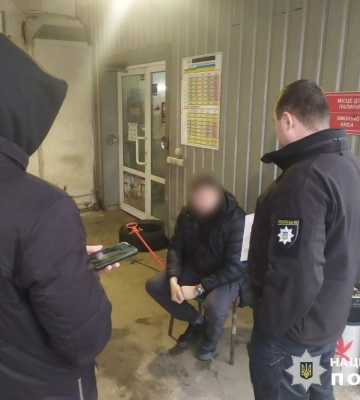 Поліція затримала харківського підприємця, який обіцяв уникнення мобілізації за 10 тис. доларів