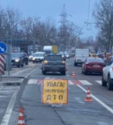 В Одесі автомобіль збив пішохідку на нерегульованому переході