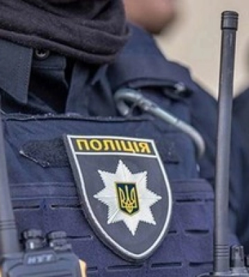 Очередное видео с избиением школьницы в Киеве попало в сеть: за инцидент взялась полиция