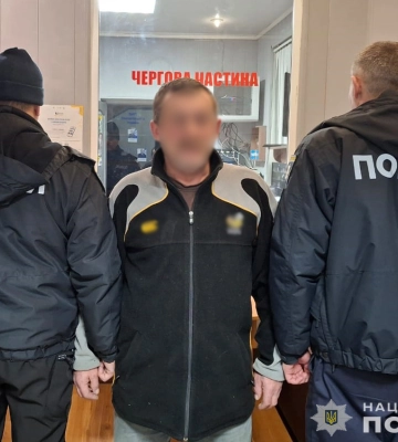 Побив до смерті 88-річну матір - на Чернігівщині затримали нелюда