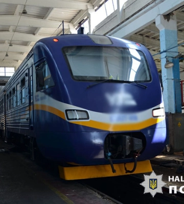 Закупили неякісне обладнання для електричок та розікрали мільйони гривень - у Києві підозрюють трьох зловмисників