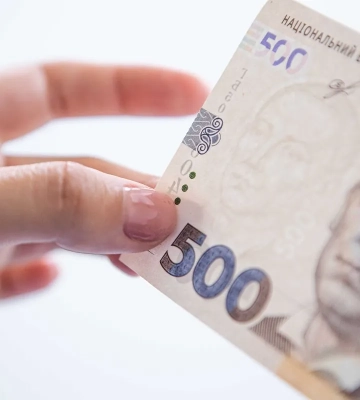 Нацбанк підняв курс гривні на останній день січня