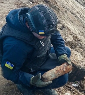 У річці Либідь знайдено артилерійські снаряди 