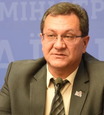 В Острозі політичний переворот: звільнили міського голову та його заступників