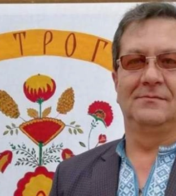 В Остроге уволили мэра Ягодку: он оскандалился пением русских песен и избиением женщины В Остроге уволили мэра Ягодку: он оскандалился пением русских песен и избиением женщины