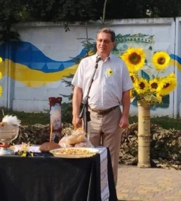 Мера Острога, який п&#039;яним слухав російські пісні і побив жінку, звільнено з посади